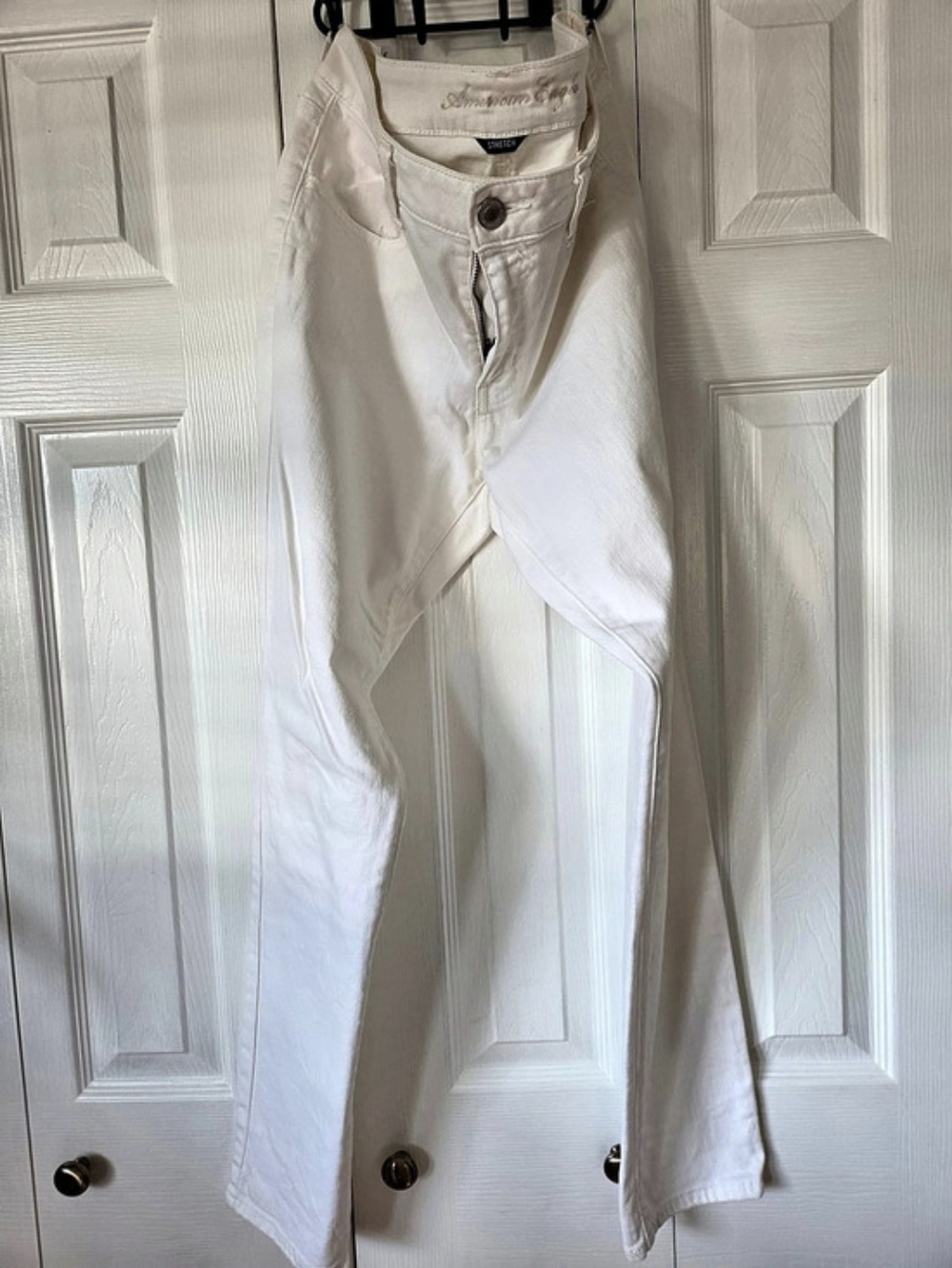 American Eagle White Jeans